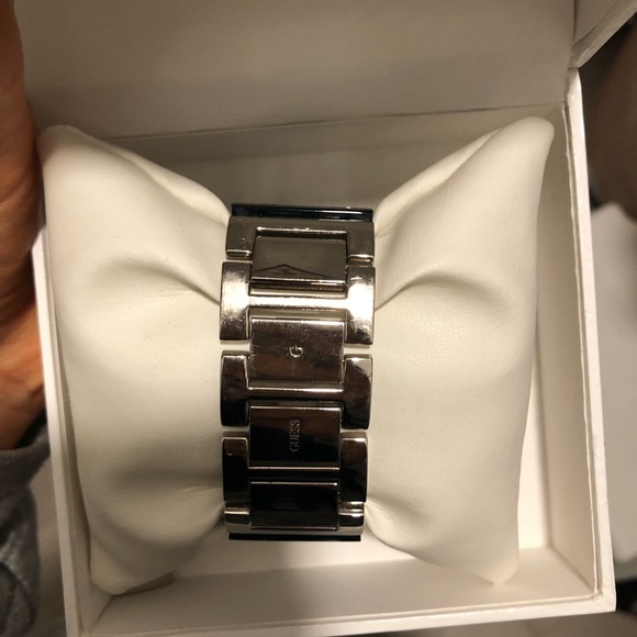 guess watch emerald green with crystals - Picture 4 of 7